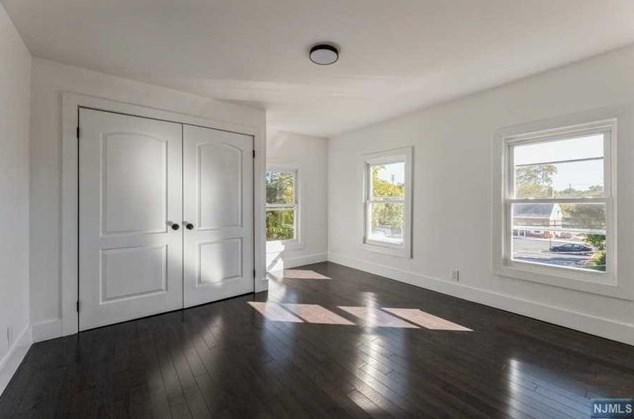 22 Orchard St, Hillsdale NJ  07642-2013 exterior