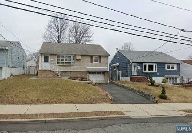 302-304 Cumberland Ave, Paterson, NJ 07502