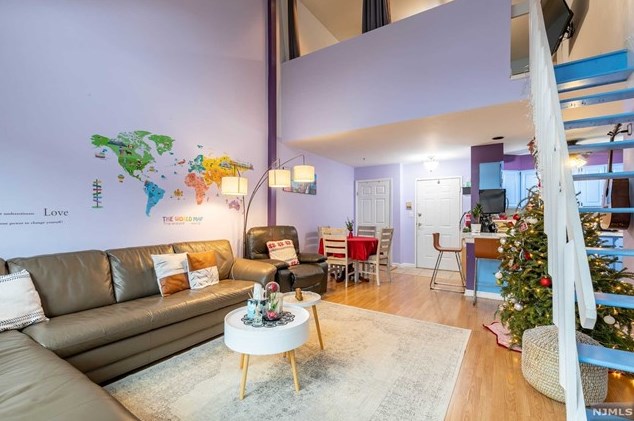 199 Union Ave, Rutherford NJ  07070-3505 exterior