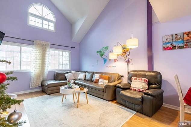 199 Union Ave, Rutherford NJ  07070-3505 exterior