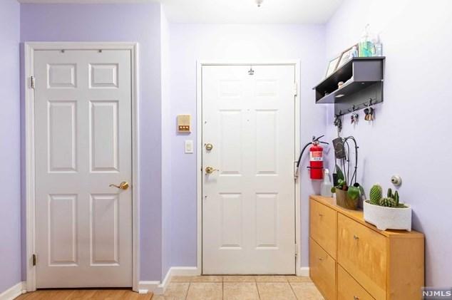 199 Union Ave, Rutherford NJ  07070-3505 exterior