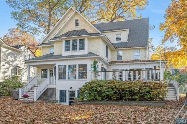 224 Heights Rd, Ridgewood, NJ 07450