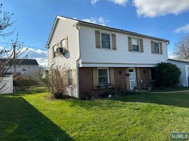 36 Midfield Ln, Willingboro, NJ 08046