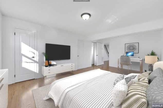 25 Spring Hill Rd, Clifton NJ  07013-2316 exterior