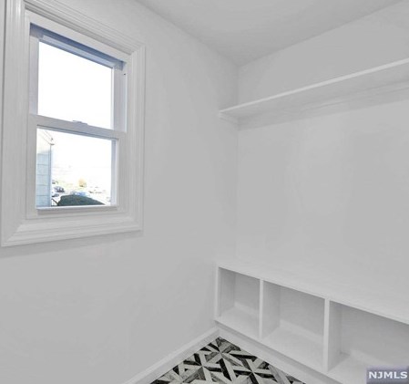 25 Spring Hill Rd, Clifton NJ  07013-2316 exterior