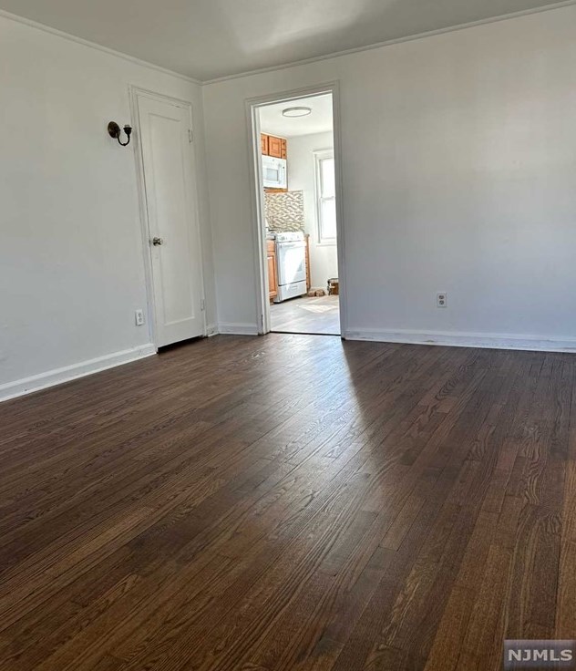 217 Grand Ave # A, Rutherford, NJ