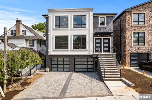 47 Henry Ave #2nd Floor, Palisades Park, NJ 07650