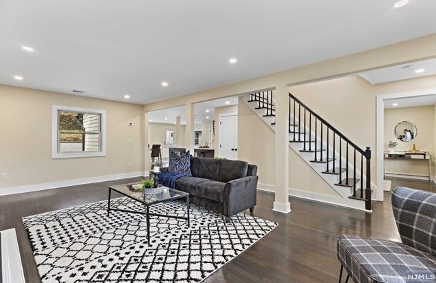 773 Kinderkamack Rd, Oradell, NJ 07649