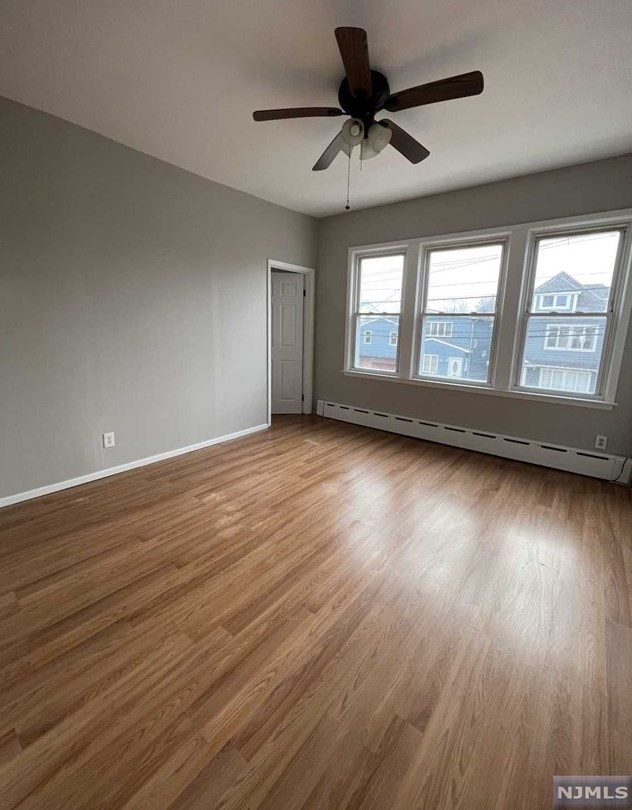 194 Centre Ave #2, Secaucus, NJ 07094