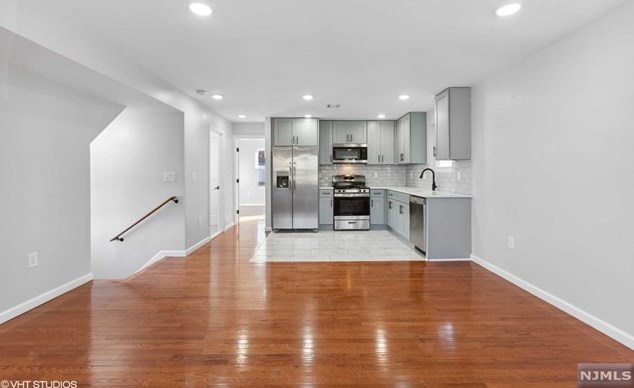 62-64 Columbia Ave #apt 1, Newark, NJ 07106
