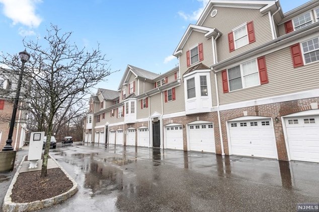 25 Birch St #25, Ridgefield Park, NJ 07660