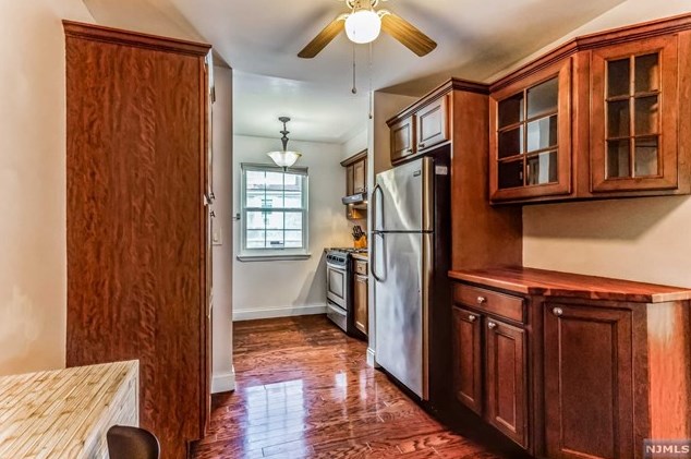 24 Union Ave, Nutley, NJ 07110