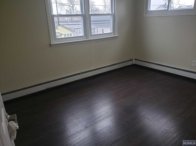 109 Lee Ave, Paterson NJ  07506-1000 exterior