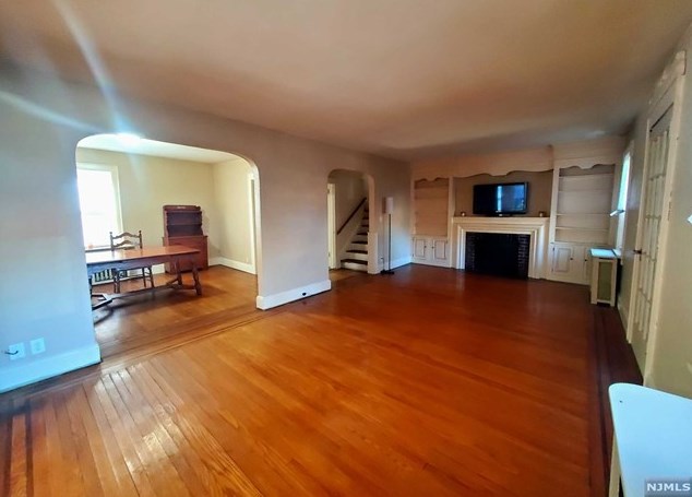 226 Haworth Ave, Haworth, NJ 07641
