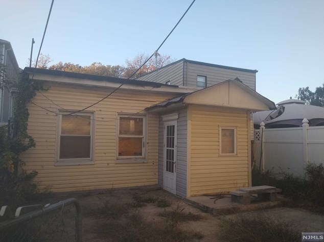 45 Kingsland Ave, Kearny NJ  07032-3304 exterior