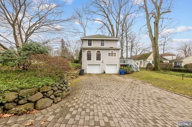 156 Myrtle St, Haworth, NJ 07641