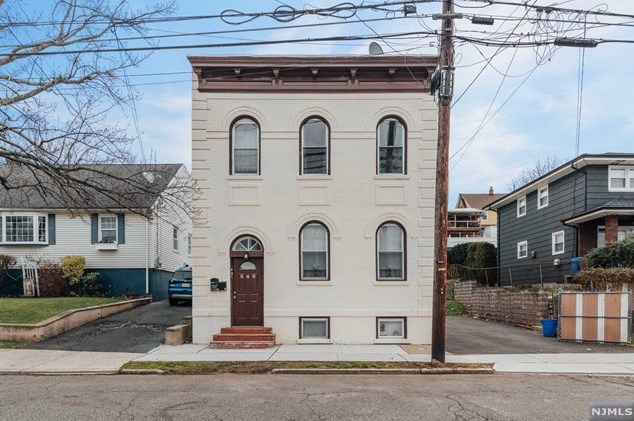 270 Malcolm Ave, Outwater, NJ 07026