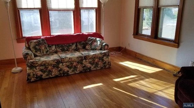 377 Cedar Ave #2nd Fl, Ridgewood, NJ 07450