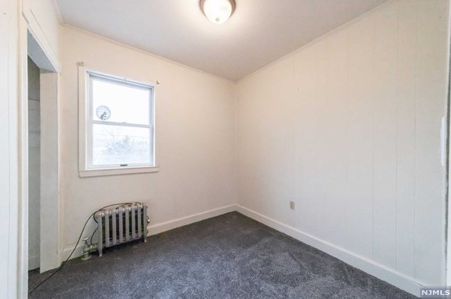 12 Orchard St, Hillsdale NJ  07642-2013 exterior