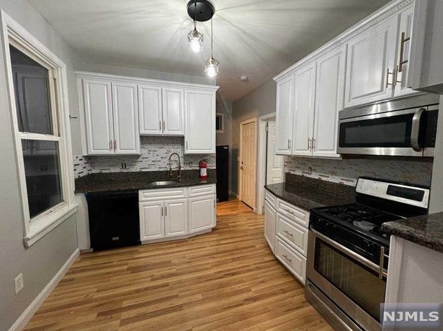 22 Harrison Ave #1, Outwater, NJ 07026