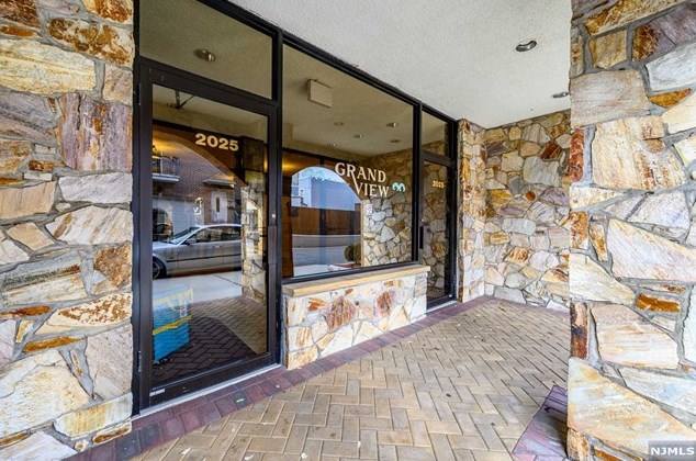 2025 Grand Ave, North Bergen, NJ 07047