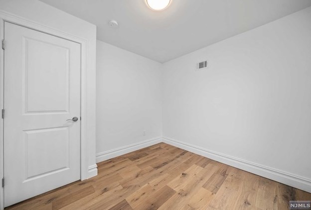 230 Boulevard, Saddle Brook NJ  07663-6014 exterior