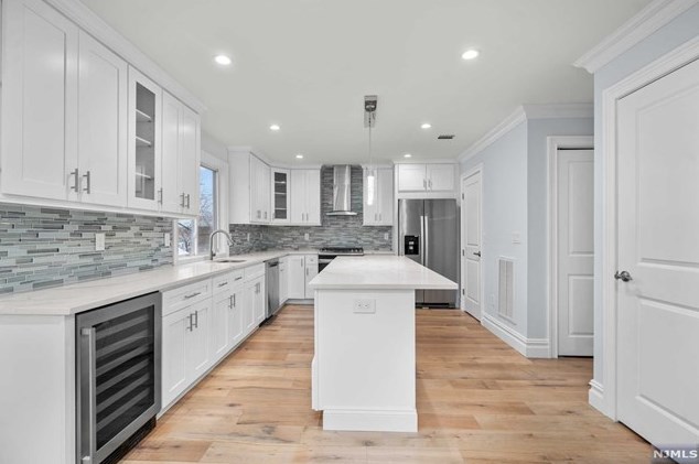 230 Boulevard, Saddle Brook NJ  07663-6014 exterior