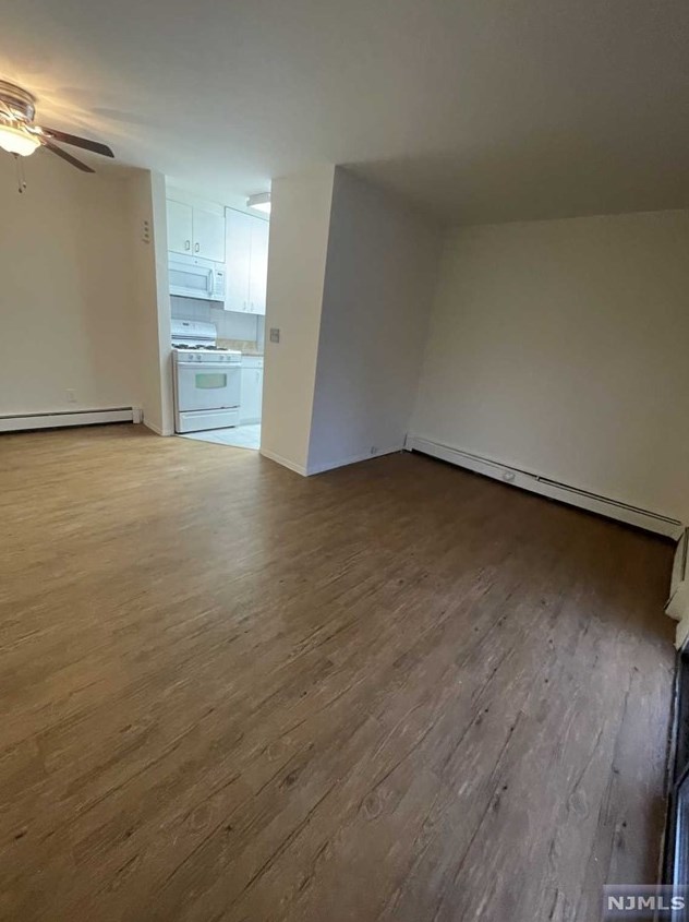 100 Clarendon Pl #2a, Hackensack, NJ 07601