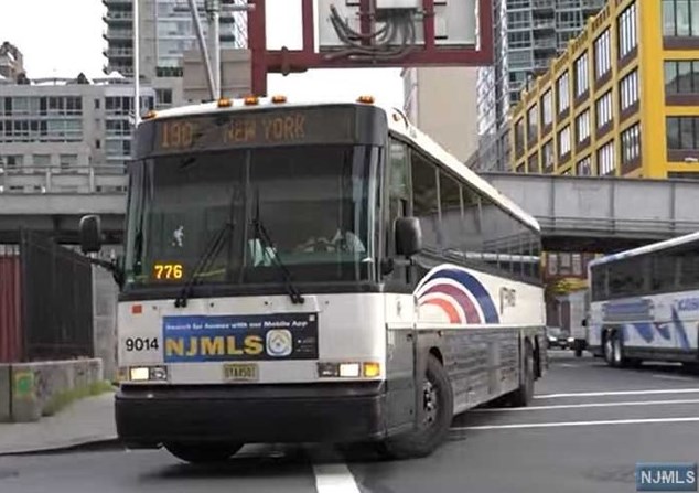 126 Hackett Pl, Rutherford NJ 07070-1655 exterior