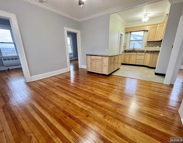 353 Harrison Ave, Outwater, NJ 07026