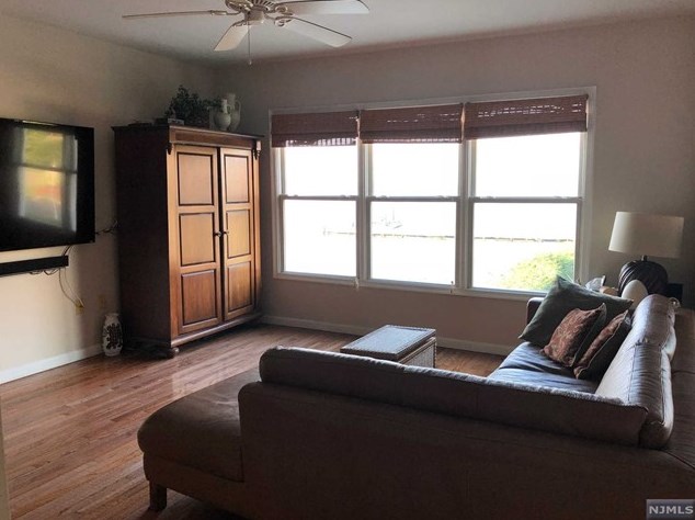222 The Promenade, Edgewater, NJ 07020