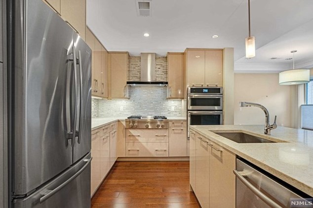 100 Eton Row #503, Union City, NJ 07086