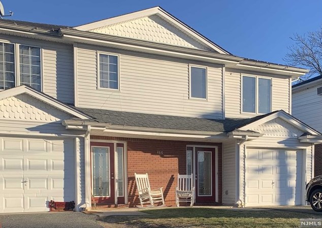 486 Taylor Ave, South Hackensack, NJ 07606
