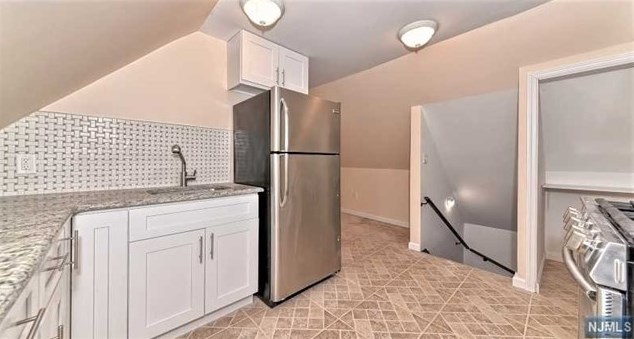 300 Sussex St #3, Paterson, NJ 07503