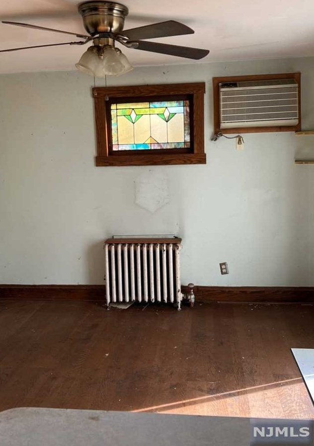 81 Roosevelt Ave, Dumont, NJ 07628