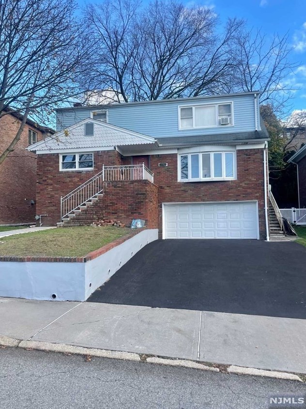 1530 13th St #1, West Fort Lee, NJ 07024
