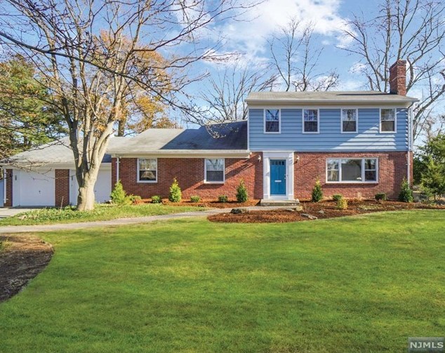 197 Schraalenburgh Rd, Haworth, NJ 07641-1201