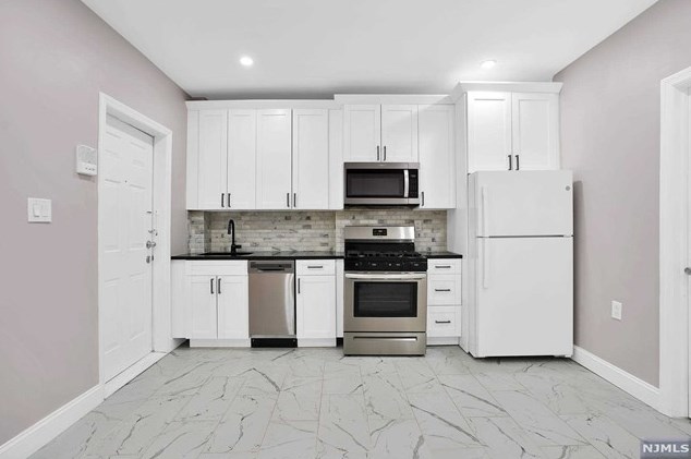 510 New York Ave #1, Union City, NJ 07087