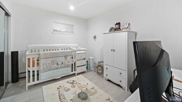 2200 Paterson Plank Rd #19, North Bergen, NJ 07047