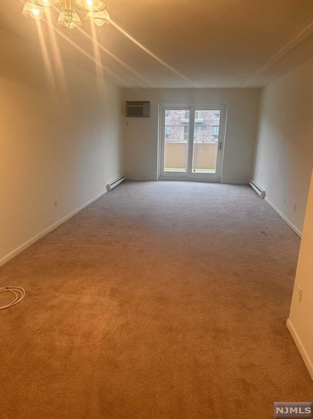 240 Anderson St #2e, Hackensack, NJ 07601