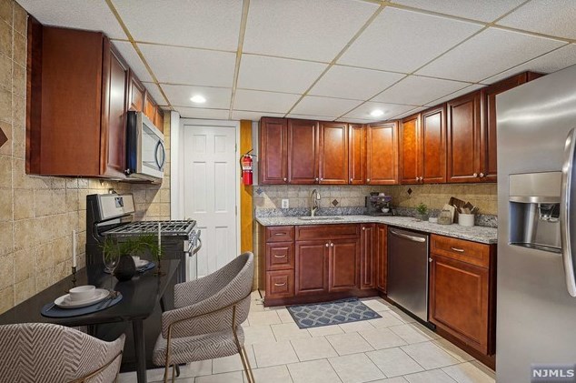 197 Boston Ave #1, North Arlington, NJ 07031