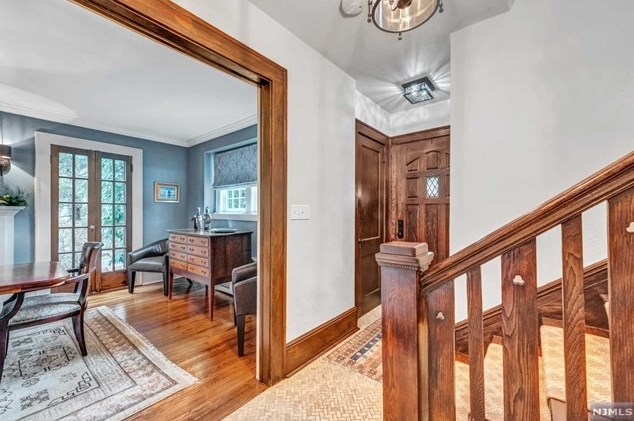 103 Hamilton Rd, Ridgewood, NJ 07450
