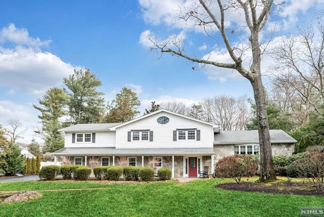 2630 River Rd, Belmar, NJ 07719