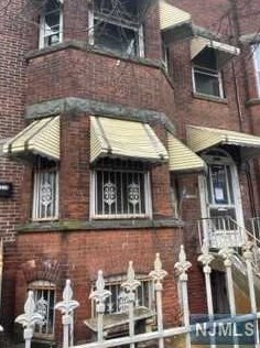 114 S 11th St, Newark, NJ 07107