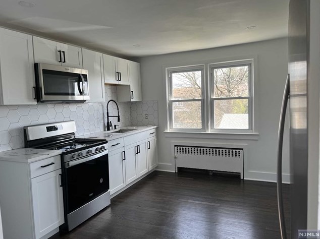 406 Boulevard #2, Outwater, NJ 07026