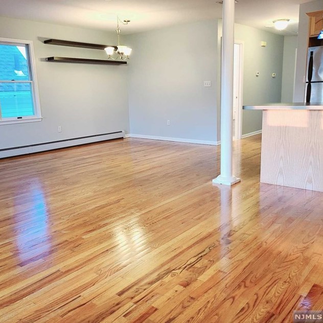 225 Washington Pl, Cliffside Park, NJ 07010