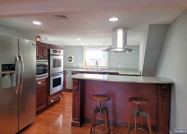 334 Lambert Ave #b, Rockleigh, NJ 07647