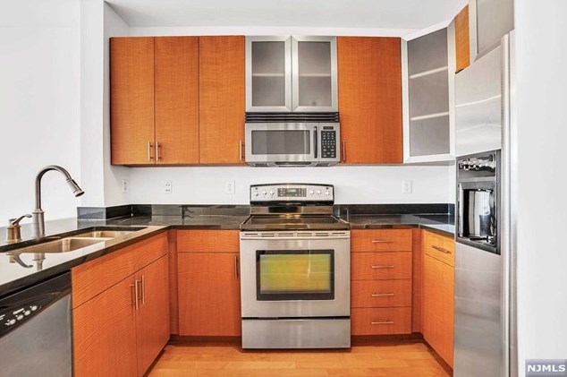 26 Ave At Port Imperial #201, West New York, NJ 07093