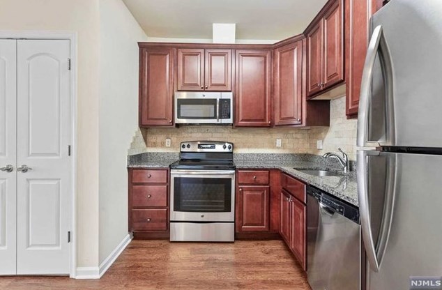5609 Jefferson St #505, West New York, NJ 07093