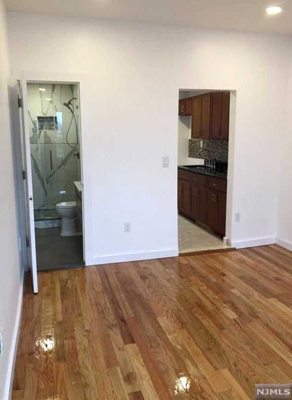 4806 Meadowview Ave, North Bergen, NJ 07047